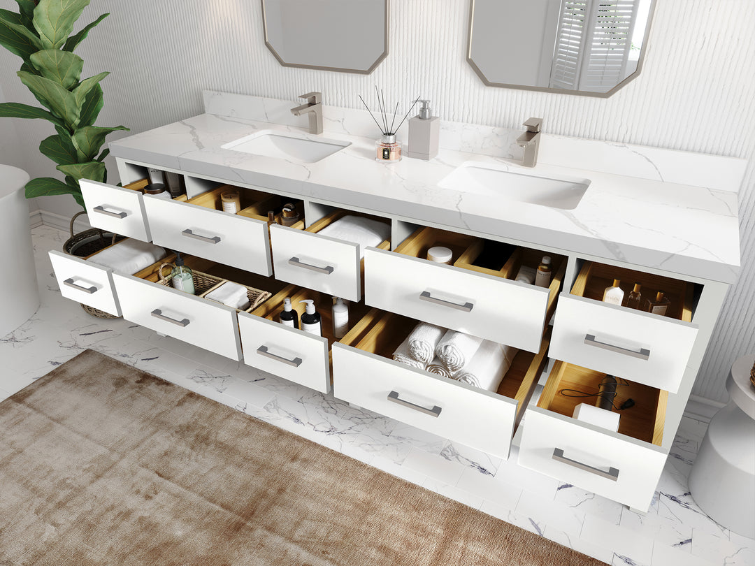 PARKER_84_WHITE_SIDEVIEW_OPEN