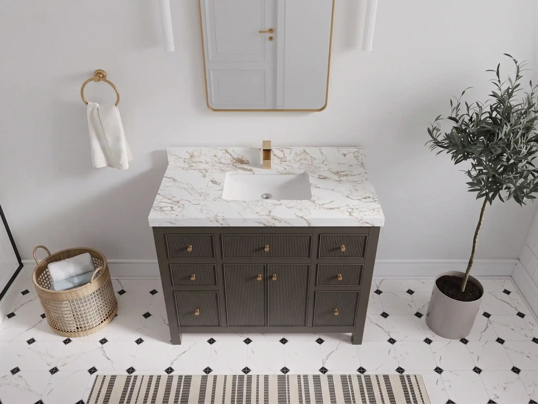 Sonoma 36 in. W x 22 in. D with Center Sink Bathroom Vanity | 
              
                Urbane Bronze
                
                  
             - SON_URB_WHQZ_36CR - photo №27
