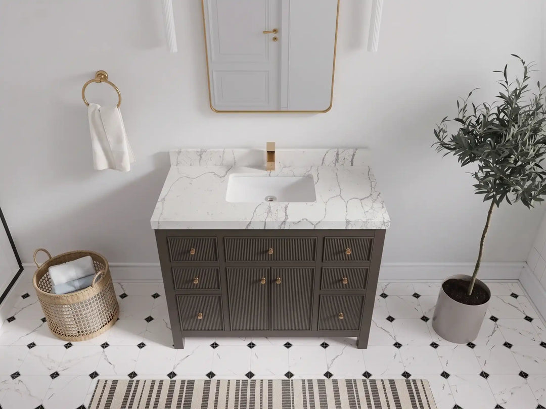 Sonoma 36 in. W x 22 in. D with Center Sink Bathroom Vanity | 
              
                Urbane Bronze
                
                  
             - SON_URB_WHQZ_36CR - photo №25