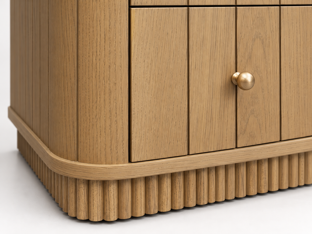 Detail rendering of Houston 20-inch Nightstand in Nordic White Oak showing oak grain, brass knob, rounded corner and reeded base